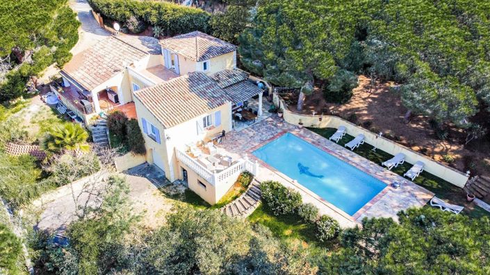 Image No.2-4 Bed House for sale