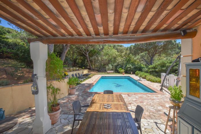 Image No.3-4 Bed House for sale