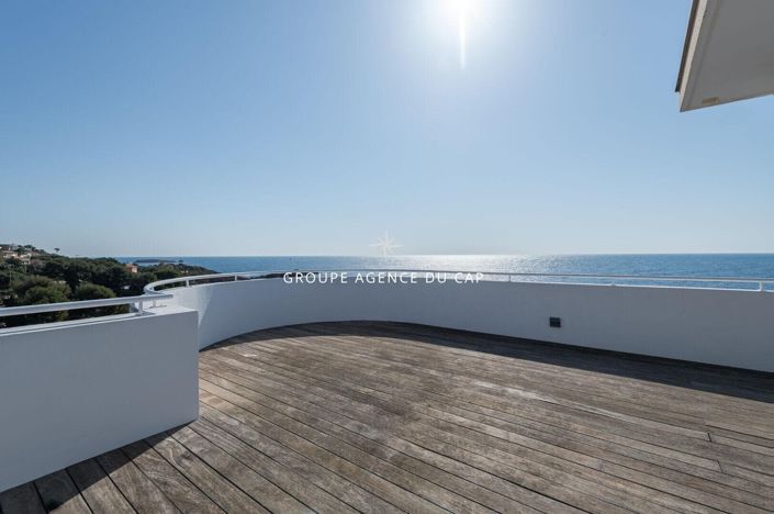 Image No.18-3 Bed Apartment for sale