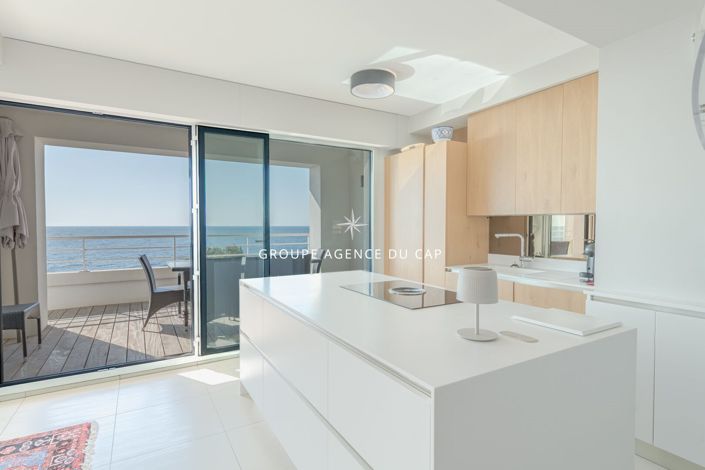 Image No.2-3 Bed Apartment for sale