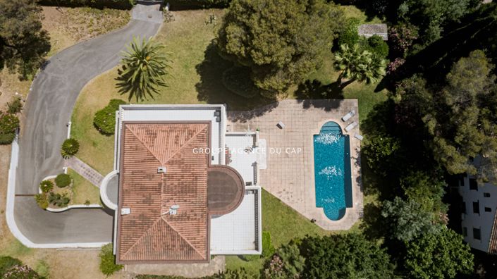 Image No.17-4 Bed House for sale