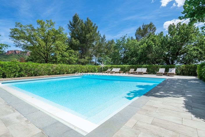 Image No.4-6 Bed House for sale