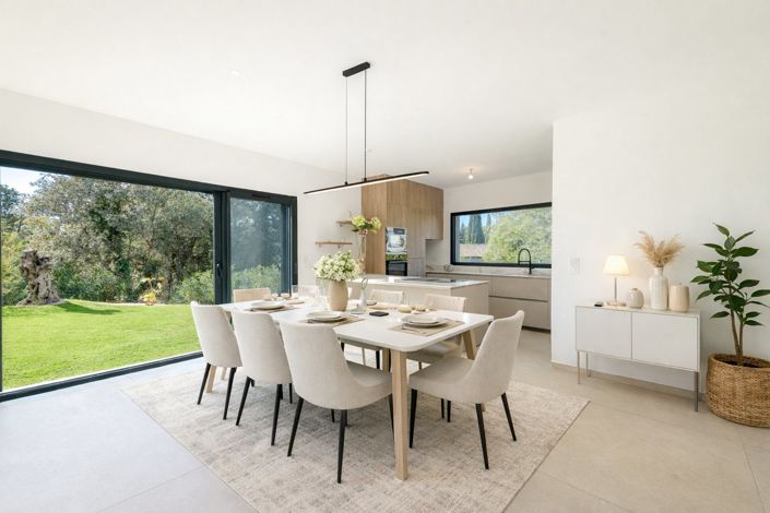Image No.4-5 Bed House for sale