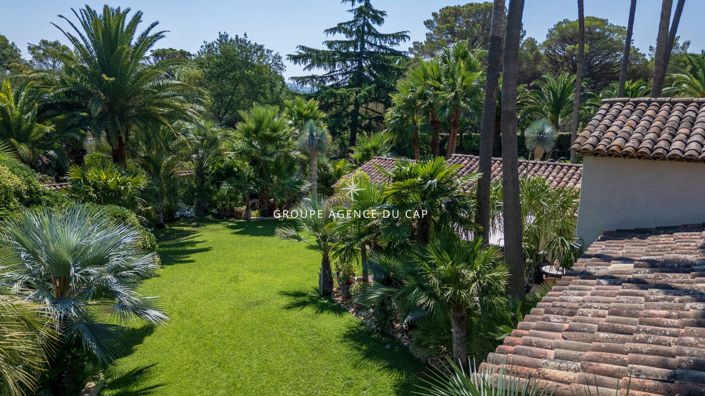 Image No.17-5 Bed House for sale