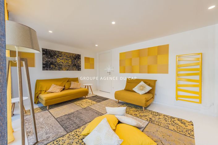 Image No.16-3 Bed House for sale