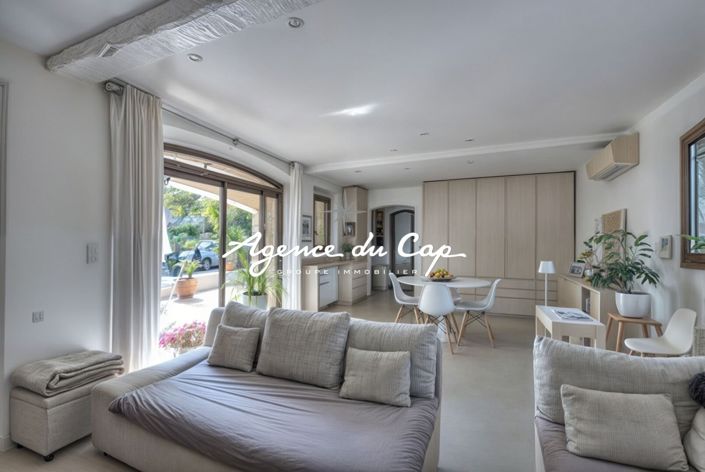 Image No.13-4 Bed House for sale
