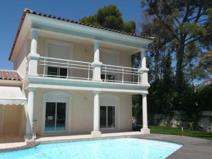 Image No.2-4 Bed House for sale