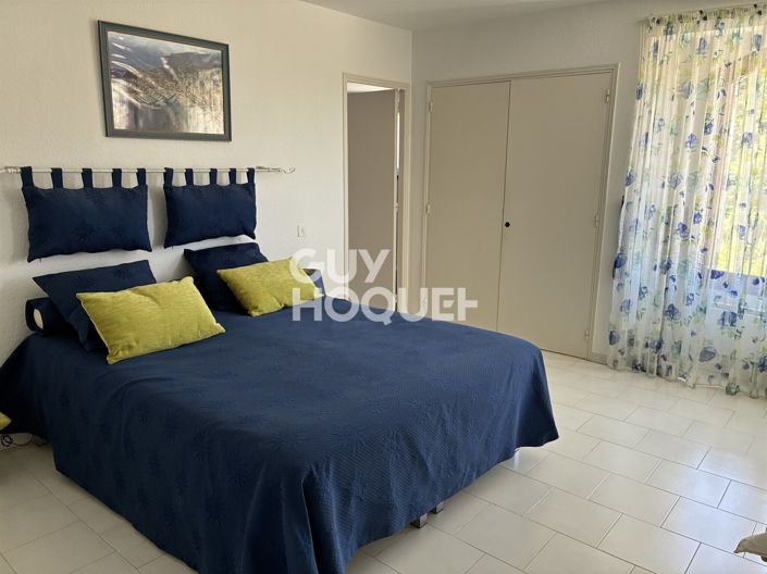 Image No.11-5 Bed House for sale