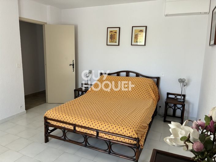 Image No.19-5 Bed House for sale