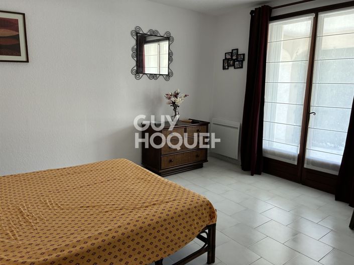 Image No.20-5 Bed House for sale