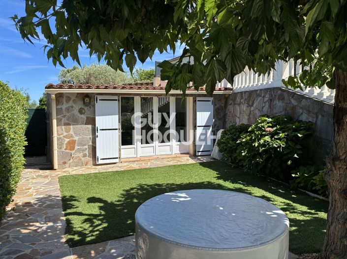 Image No.5-5 Bed House for sale