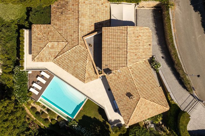 Image No.12-5 Bed House for sale