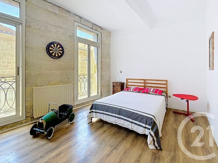 Image No.15-4 Bed Apartment for sale