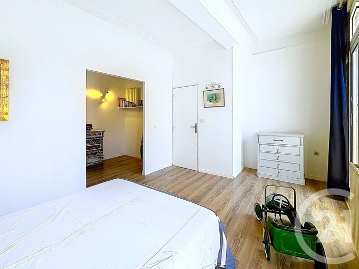 Image No.16-4 Bed Apartment for sale