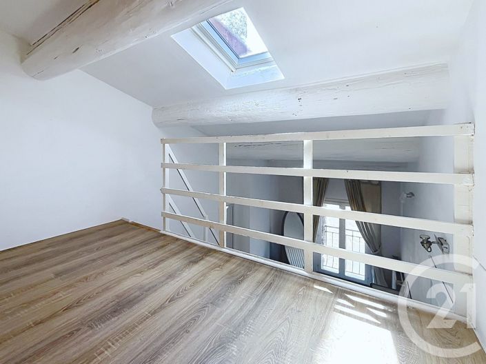 Image No.25-4 Bed Apartment for sale