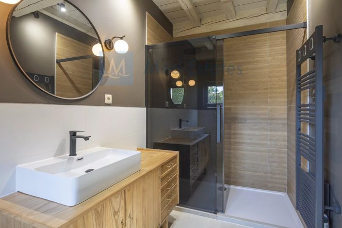 Image No.15-4 Bed House for sale