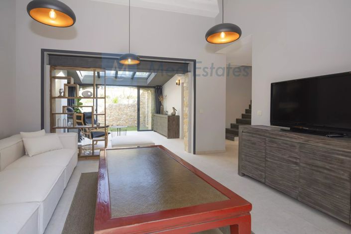 Image No.5-4 Bed House for sale