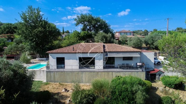 Image No.21-5 Bed House for sale