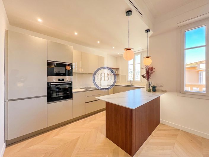 Image No.2-Apartment for sale