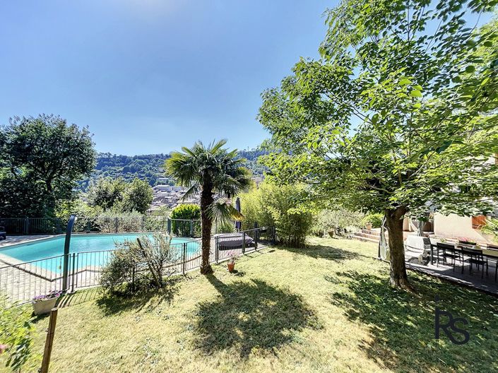 Image No.3-6 Bed House for sale