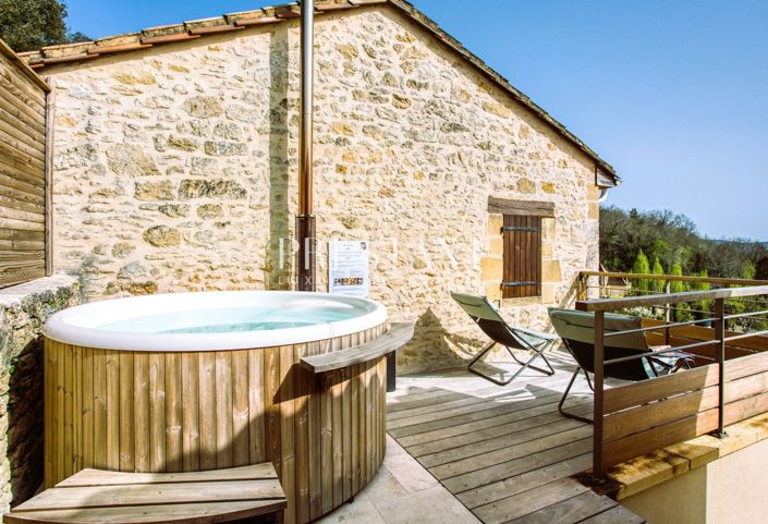 Image No.18-5 Bed House for sale