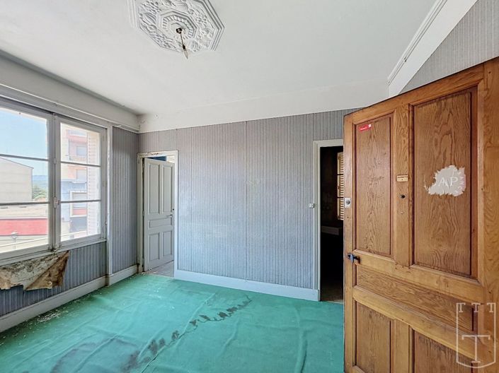 Image No.11-1 Bed Apartment for sale