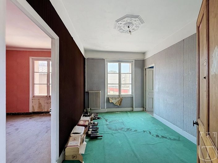 Image No.9-1 Bed Apartment for sale