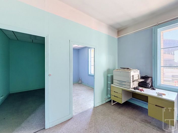 Image No.11-1 Bed Apartment for sale