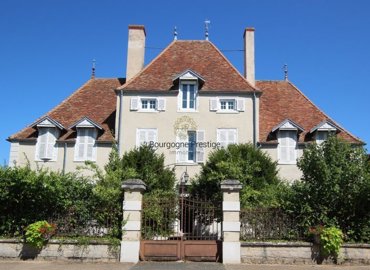 1 - Louhans, Maison
