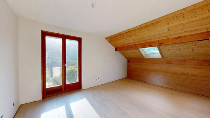Image No.27-Propriété de 5 chambres à vendre à Le Biot