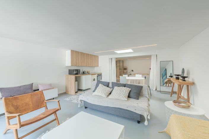 Image No.15-5 Bed House for sale