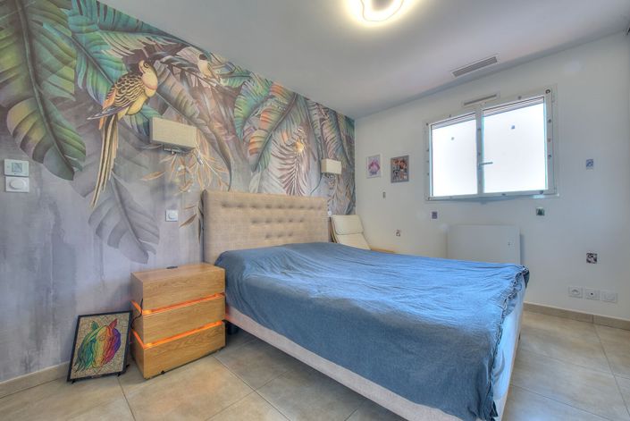 Image No.11-4 Bed House for sale