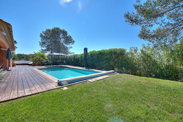 Image No.16-4 Bed House for sale