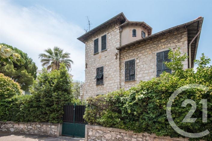 Image No.20-6 Bed House for sale