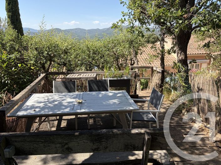 Image No.6-3 Bed House for sale