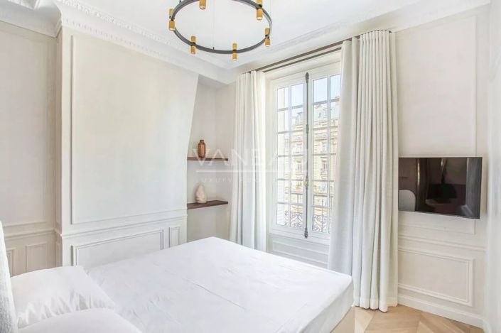 Image No.16-5 Bed Apartment for sale