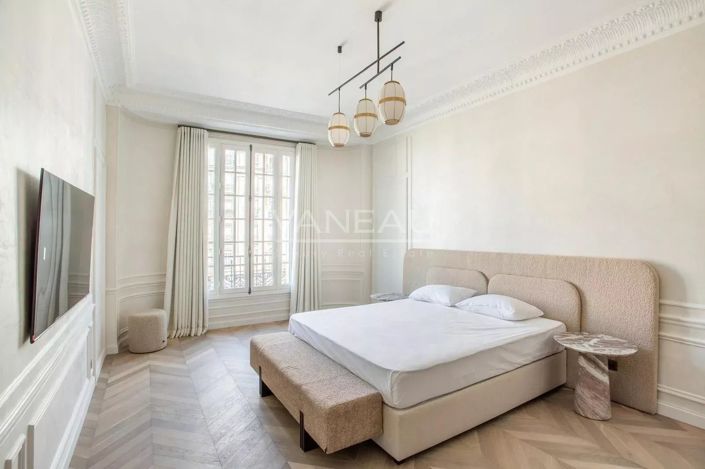 Image No.19-5 Bed Apartment for sale