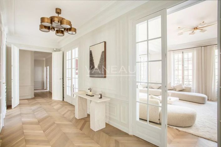 Image No.5-5 Bed Apartment for sale