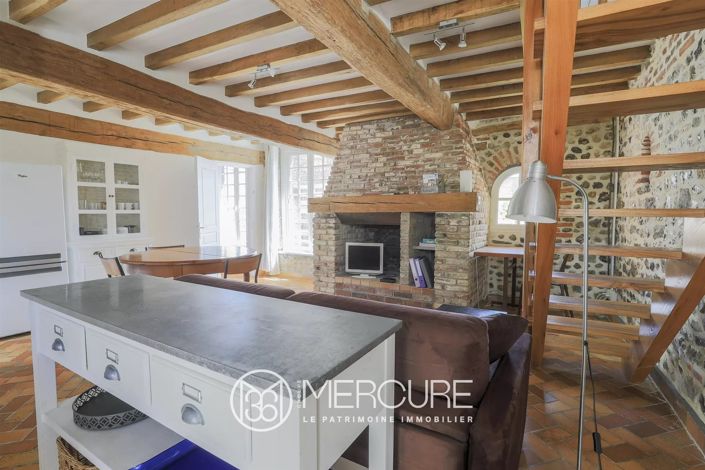 Image No.17-6 Bed House for sale