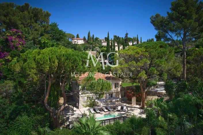 Image No.28-6 Bed House for sale