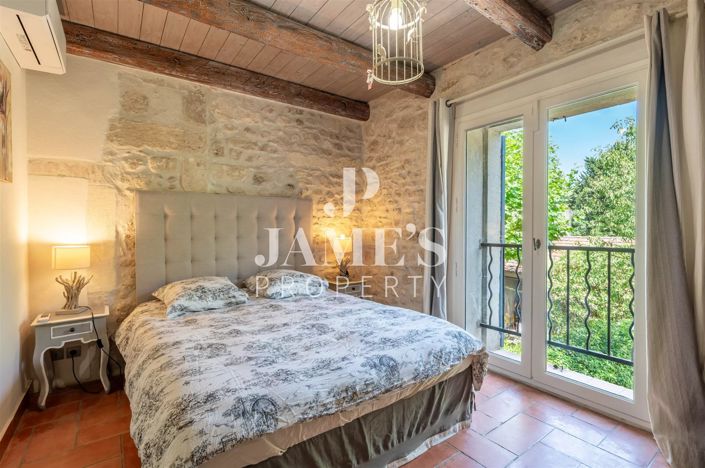 Image No.11-5 Bed House for sale