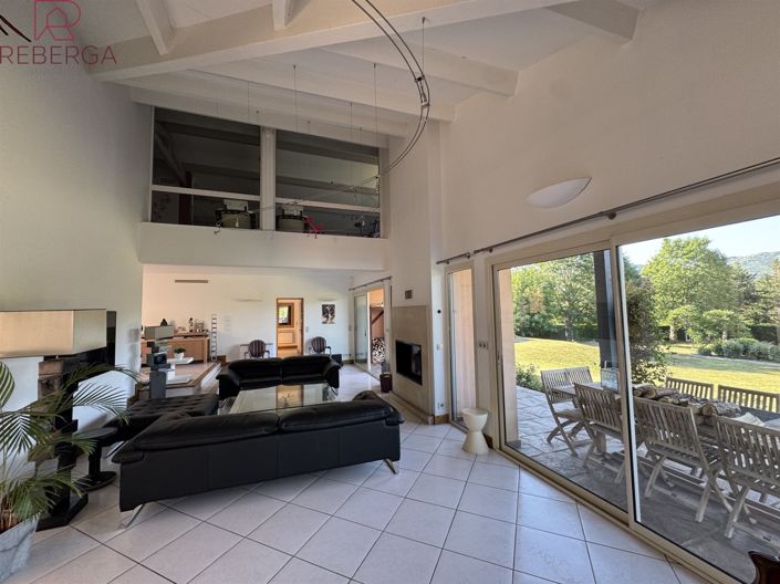 Image No.11-4 Bed House for sale