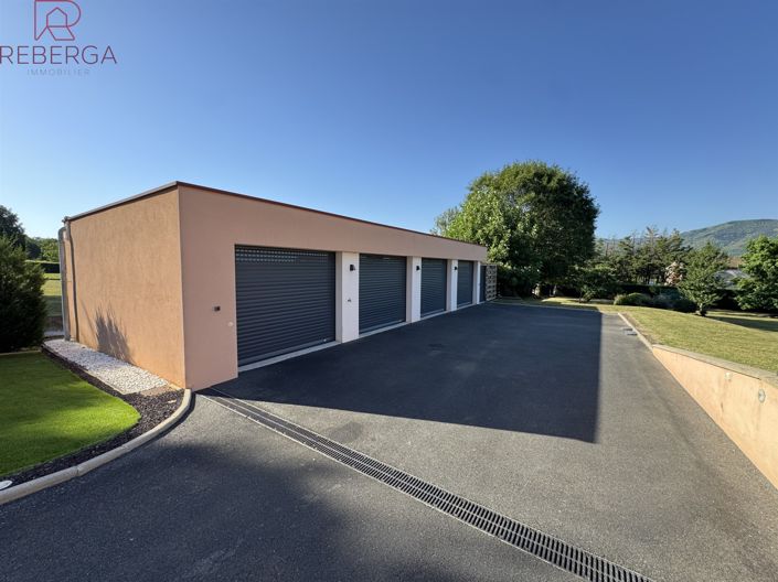 Image No.23-4 Bed House for sale