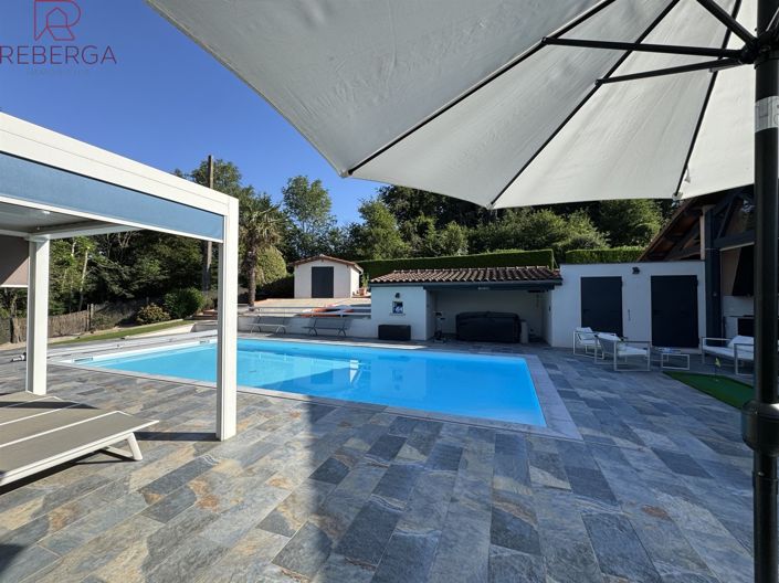 Image No.9-4 Bed House for sale