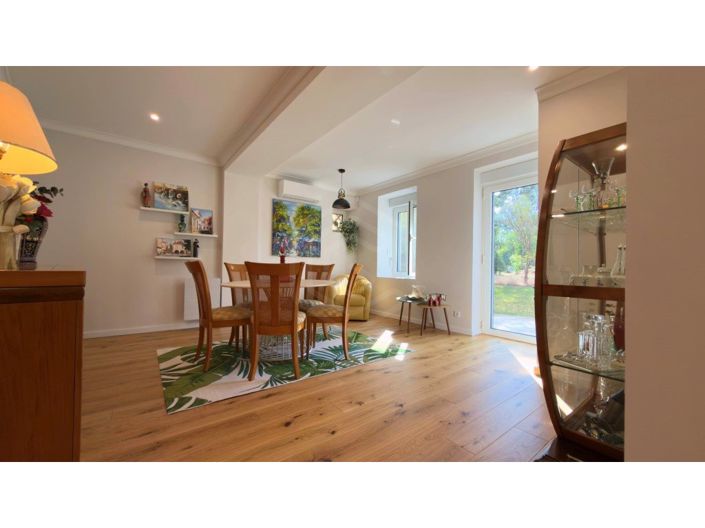 Image No.13-5 Bed House for sale