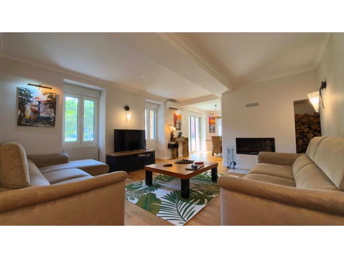 Image No.14-5 Bed House for sale