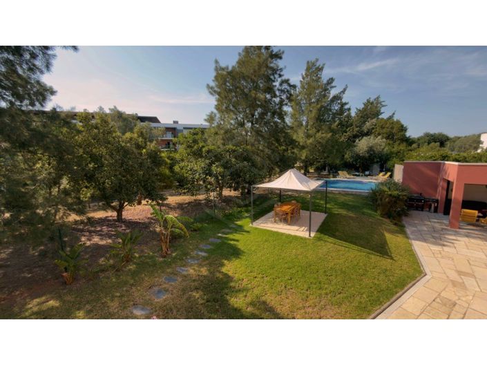 Image No.26-5 Bed House for sale