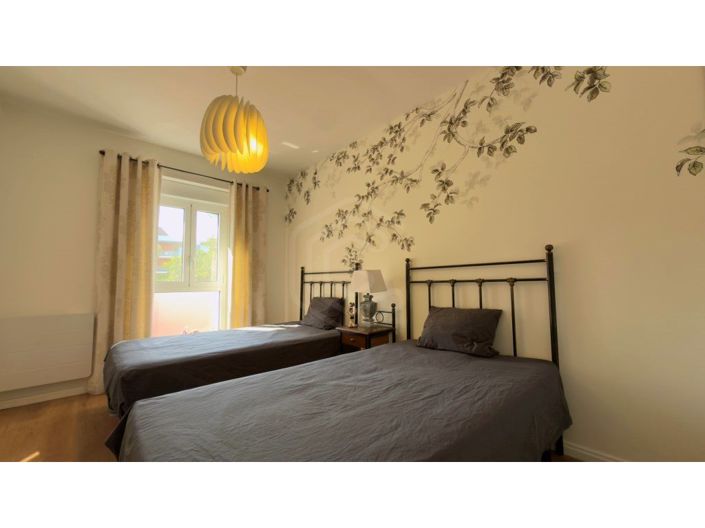 Image No.36-5 Bed House for sale