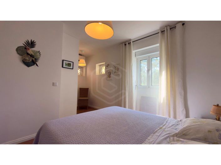 Image No.41-5 Bed House for sale