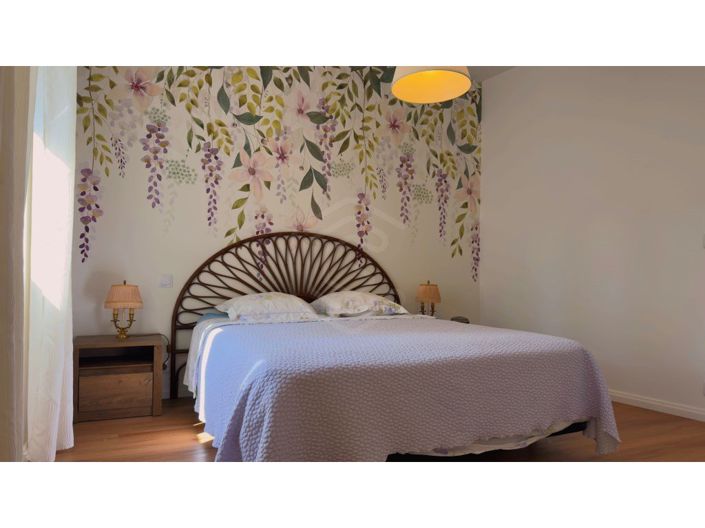 Image No.43-5 Bed House for sale